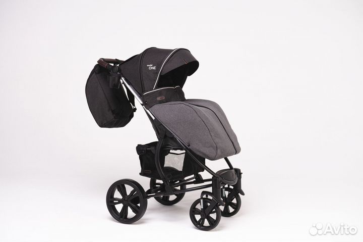 Коляска прогулочная