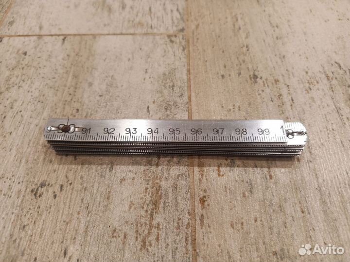 Метр складной