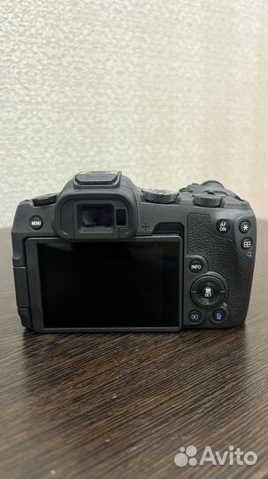 Фотоаппарат canon eos r8 body