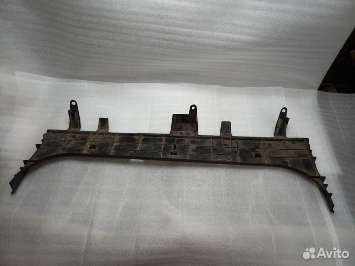 Передний щиток багажного отсека BYD F3