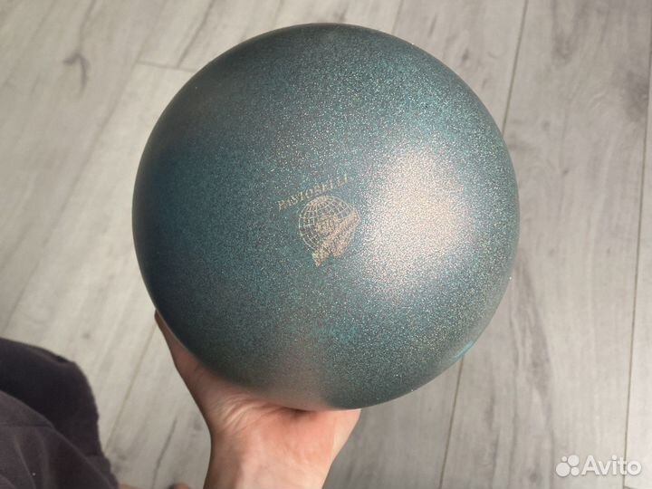 Мяч гимнастический 18.5