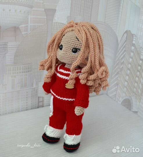 Кукла вязаная, ручная работа