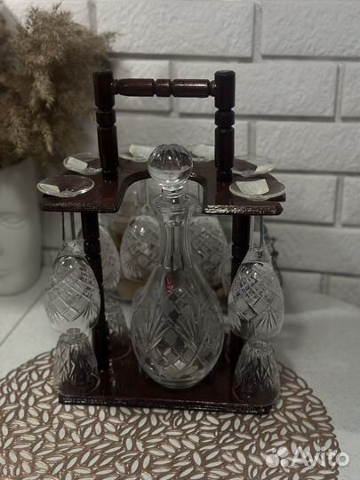 Хрустальный набор с подставкой (новый)