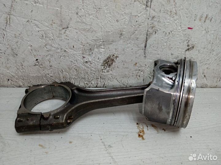 Поршень Volkswagen Passat Cc B6 ccta 2009