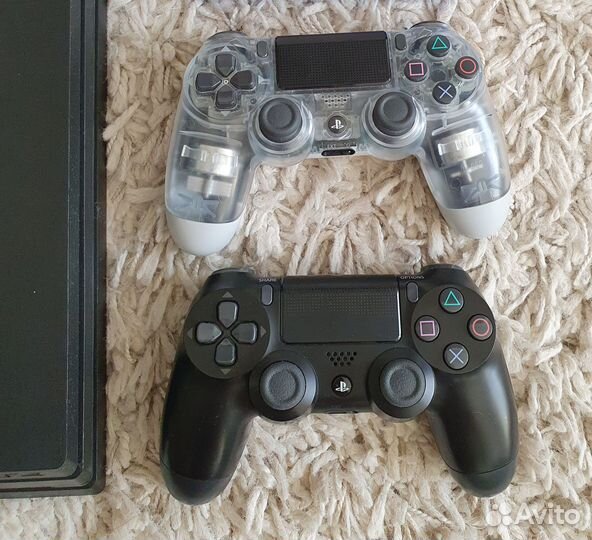 Sony playstation PS4 pro 1tb