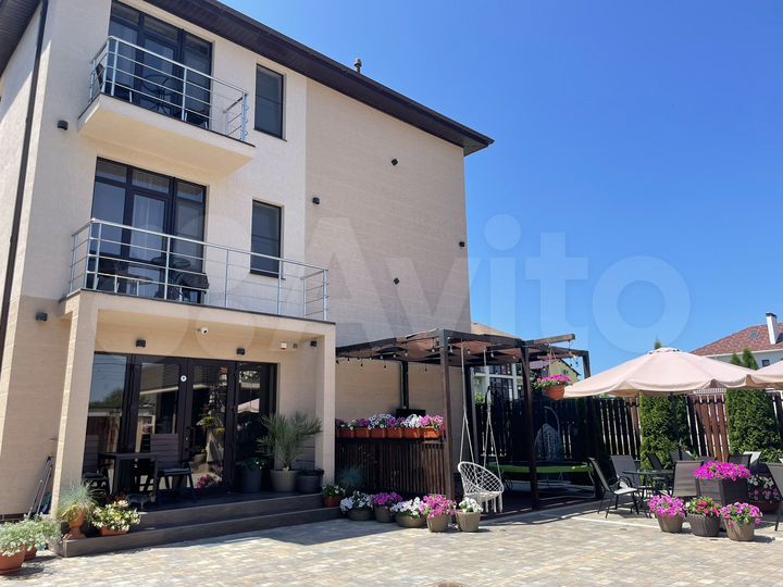 Комната 20 м² в > 9-к., 3/3 эт.