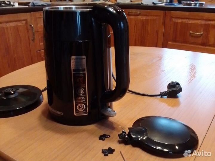 Чайник электрический redmond