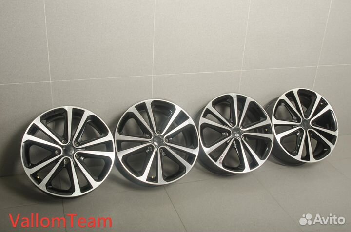 Лот UP28576417 Фирменные 18-е диски MLJ wrest