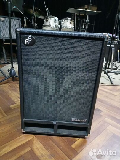 Басовый кабинет Phil jones bass neopower 6b