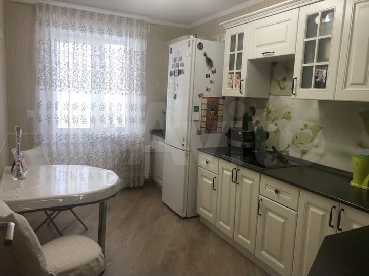 2-к. квартира, 64,2 м², 9/10 эт.