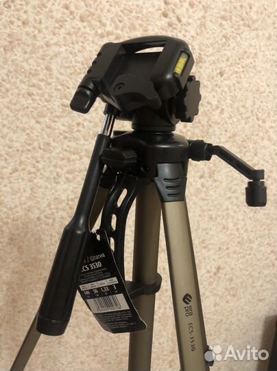Штатив для фотоаппарата