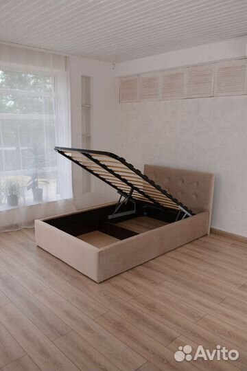 Кровать с подъемным механизмом + матрас 120х200