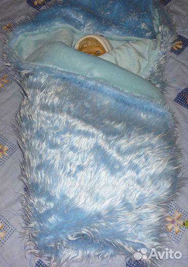 Одеяльце на выписку голубое