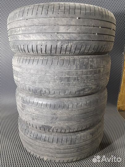 Bridgestone Alenza 001 235/55 R19