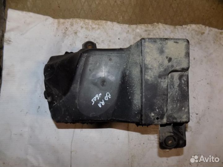 Корпус воздушного фильтра Golf IV/Bora 1997-2005