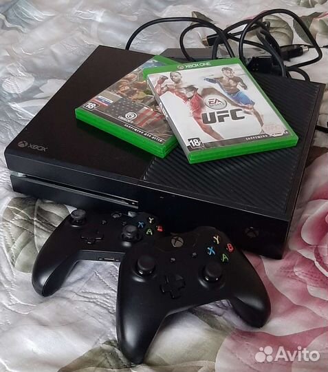 Игровая консоль Xbox One