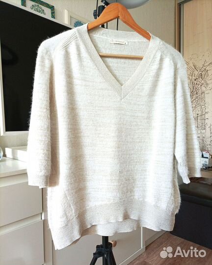 Свитер Serianno с V-образным вырезом из шерсти