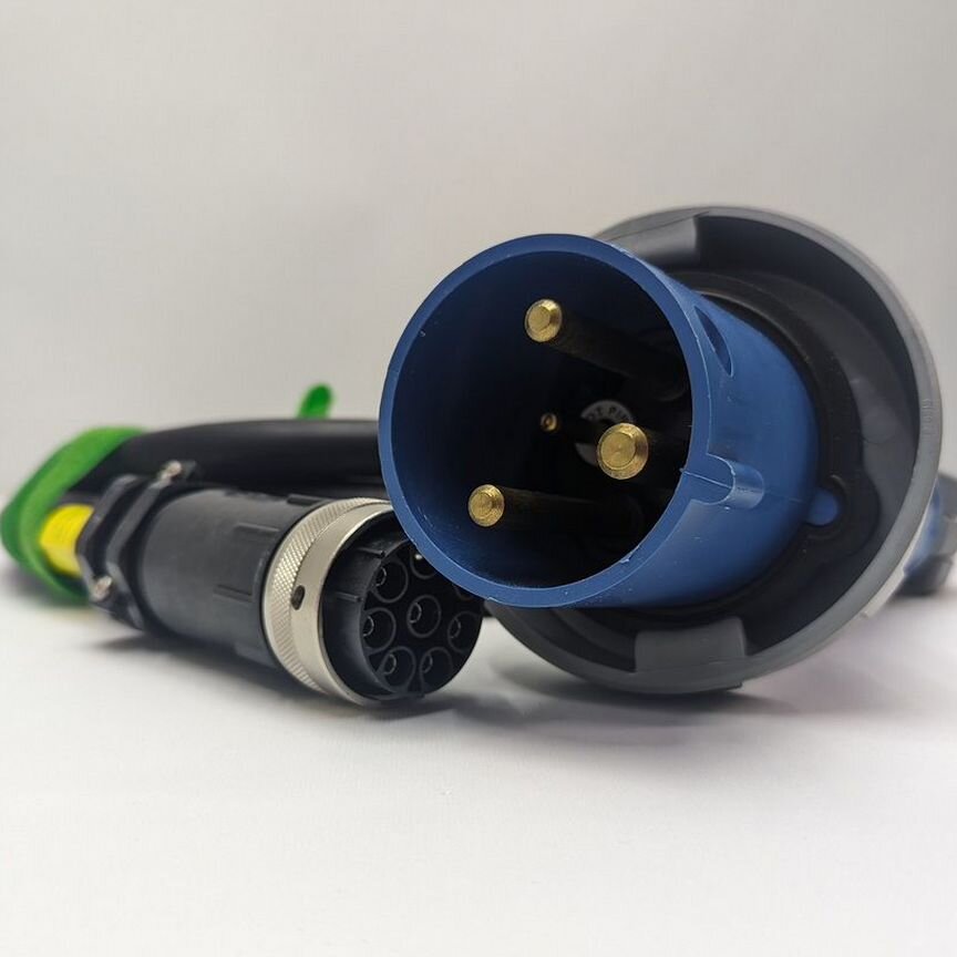 [40K9613] Кабель Ibm, Dpi 63a Cord Iec 309