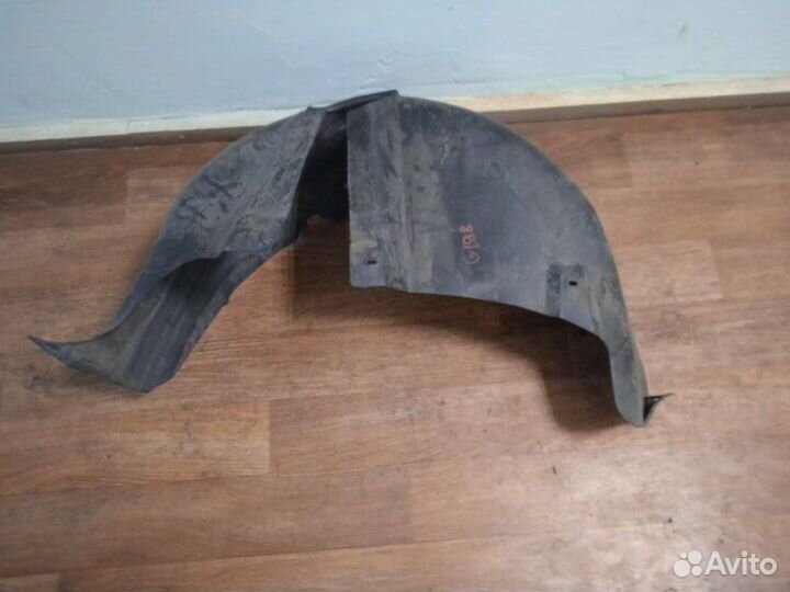 Подкрылок (локер) задний левый Volkswagen Polo