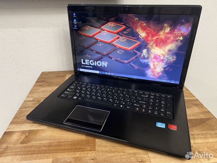 Огромный 17.3 игровой Lenovo Core i5 10Gb SSD 360G