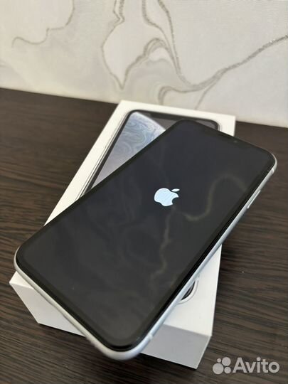 iPhone Xr, 128 ГБ