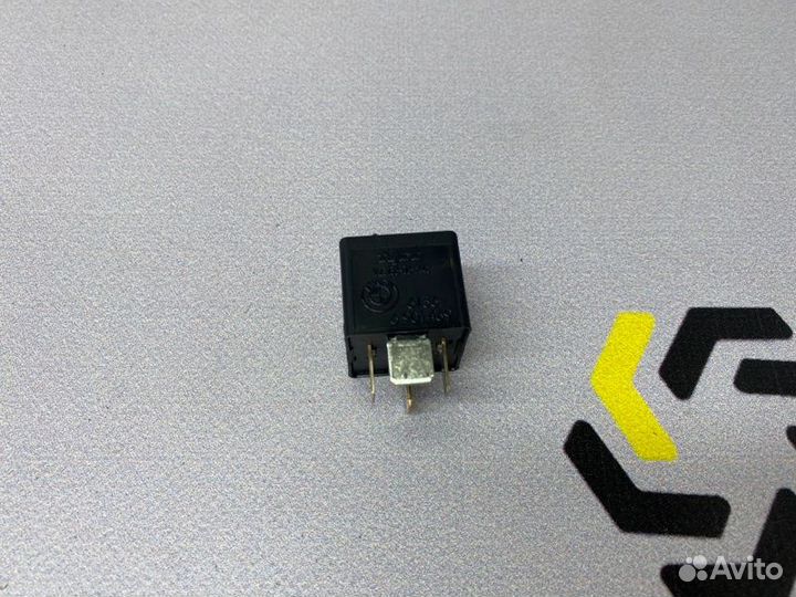 Реле Bmw 5 E60 рестайлинг N47 N47D20A 2.0D 2010