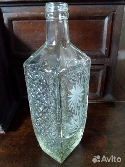 Старинные бутылки