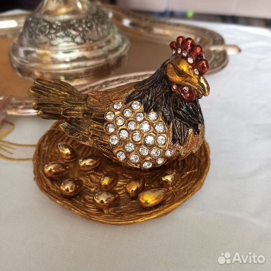 Курочка статуэтка