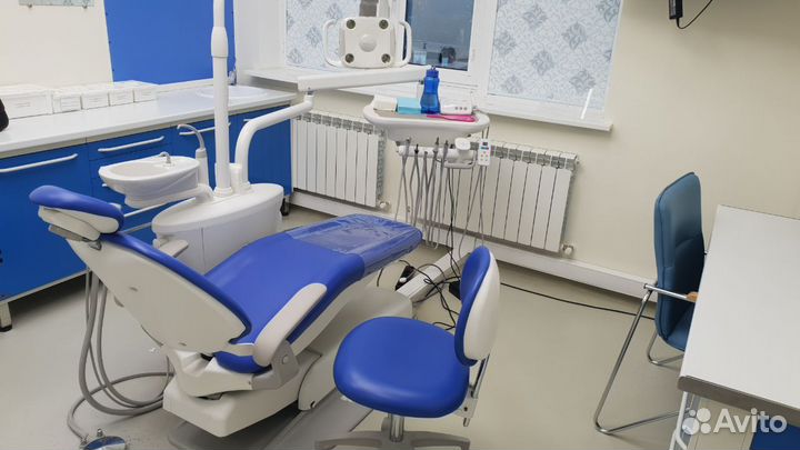 Стоматологическая установка бу