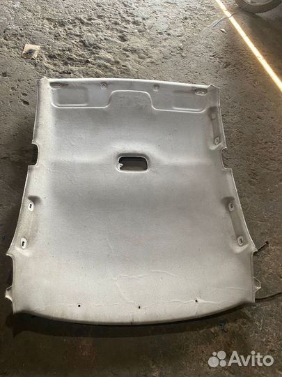 Потолок Mazda Familia