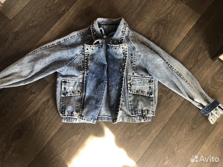 Джинсовая куртка