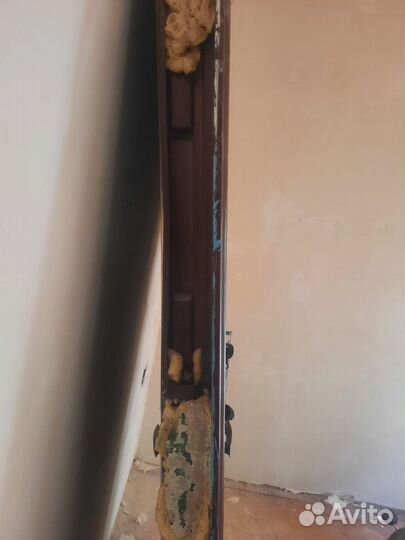 Металлическая дверь бу