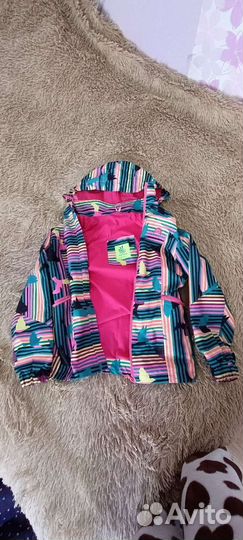 Ветровка для девочки