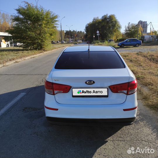 Kia Rio 1.6 AT, 2015, 185 555 км