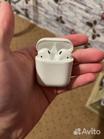 Наушник AirPods 2 оригинальные б/у купить в Москве | Электроника | Авито