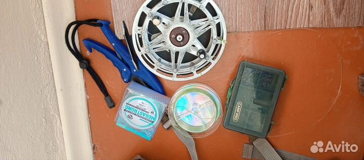 Снасти для рыбалки (цену предлагайте)