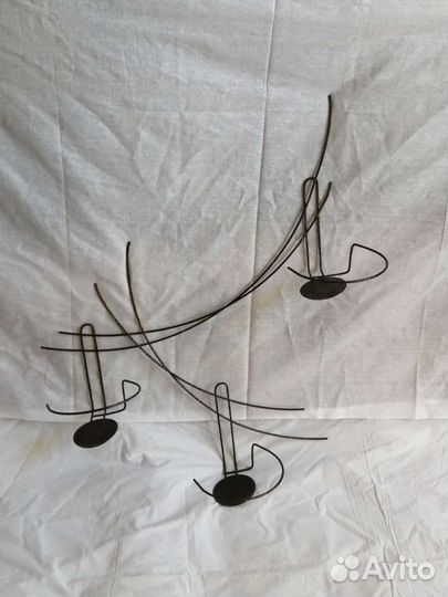 Подставка для цветов настенная