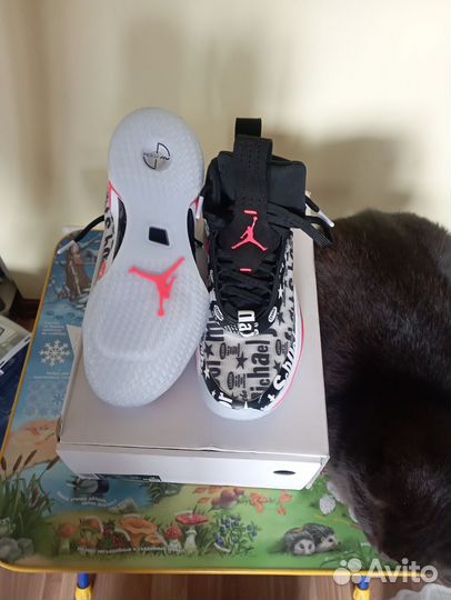 Баскетбольные кроссовки jordan 36 оригинал