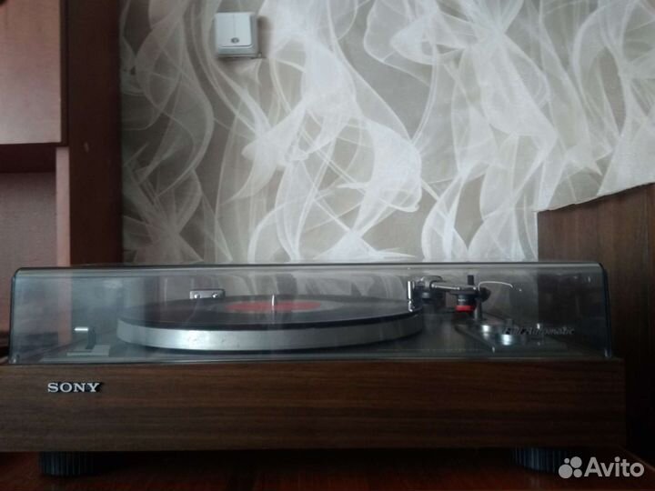 Проигрыватель винила Sony PS-2700