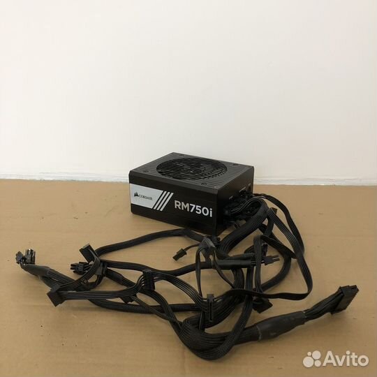 Блок питания для пк модульный RM750i