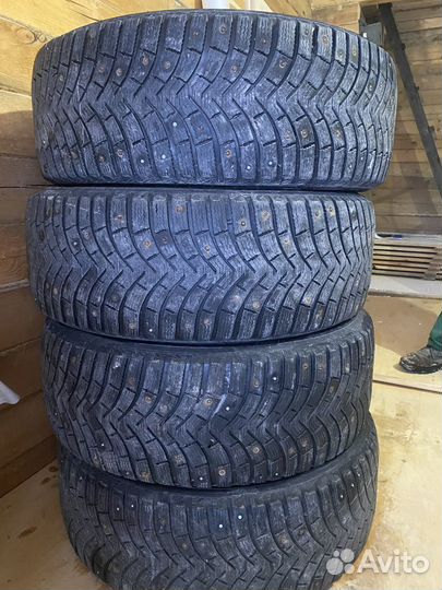 Michelin X-Ice North 265/60 R18