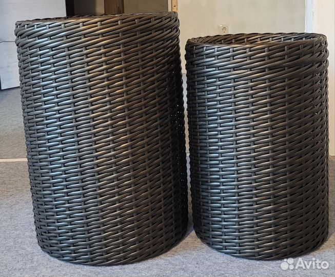 Кашпо из искуственного ротанга