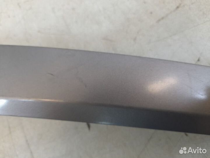 Накладка обшивки двери передняя правая Toyota Rav4