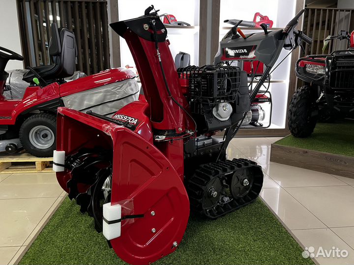 Снегоуборщик Honda HSS 970 AET