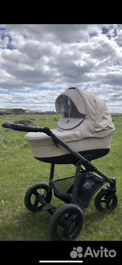 Коляска legacy