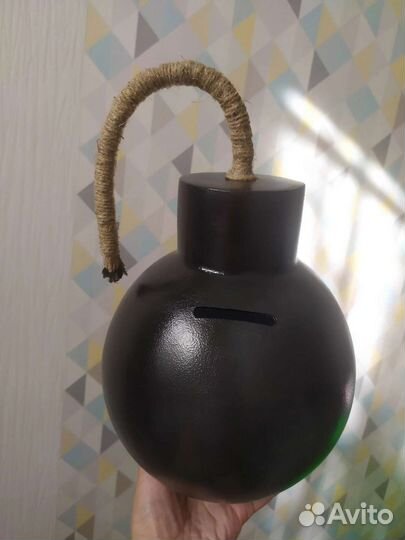 Копилка Бомба