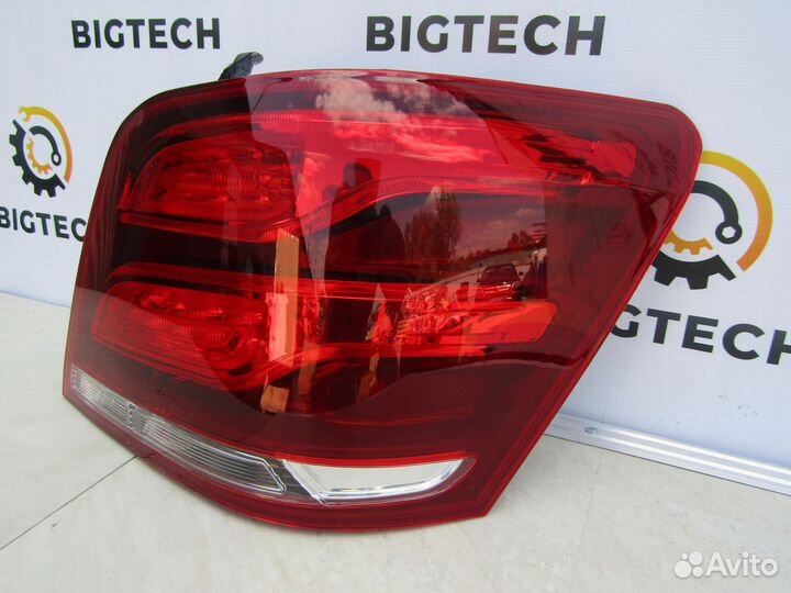 Фонарь задний правый Glk X204 A2049060257