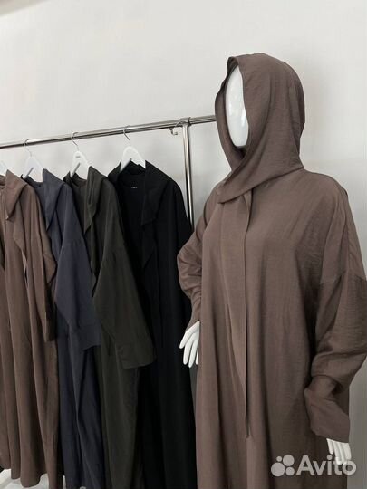 Абая с капюшоном