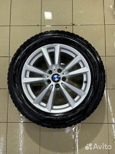 Комплект дисков с зимней резиной R 18 на BMW