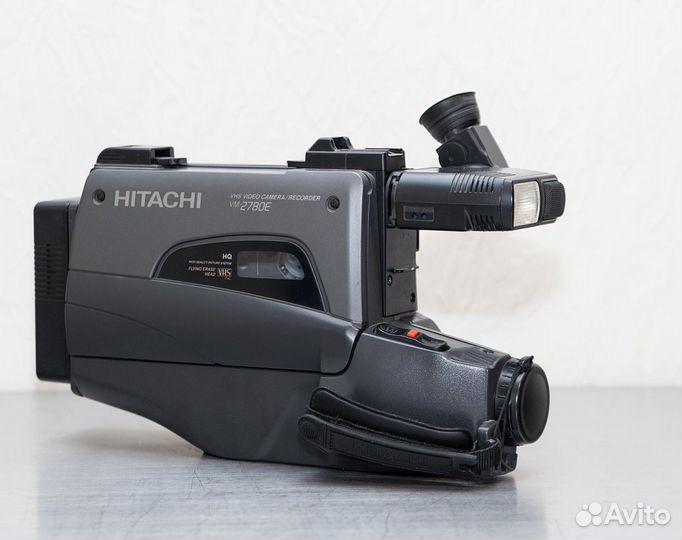 Видеокамера Hitachi VM-2780E